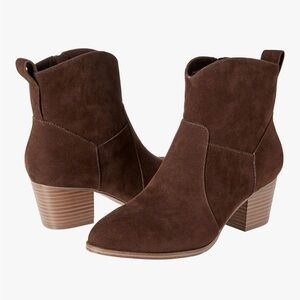 Amazon Essentials Dark Brown Ankle Booties